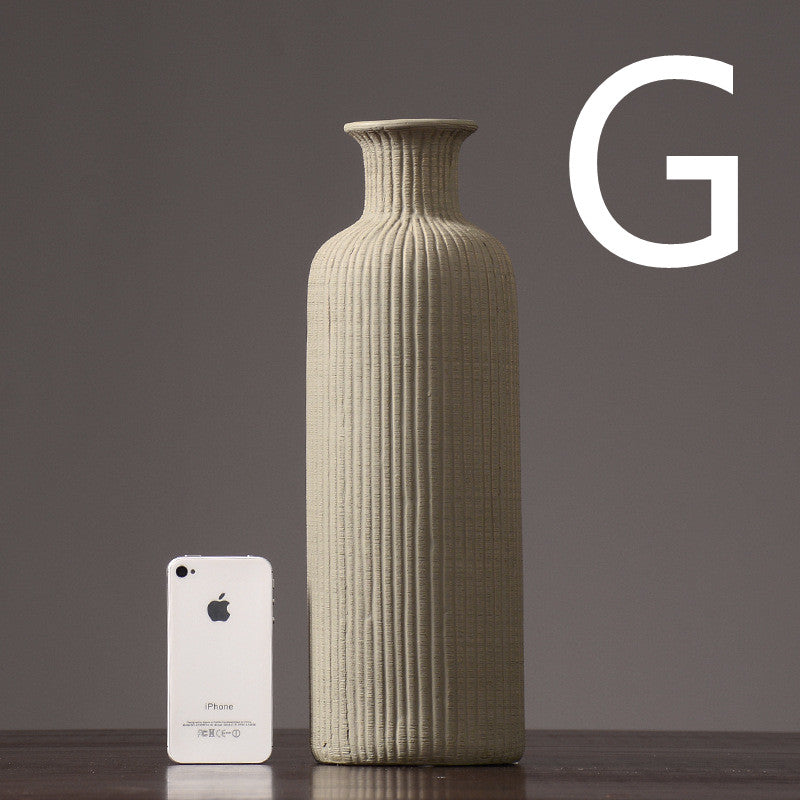 Ceramic Dried Flower Vase for Elegant Home Décor